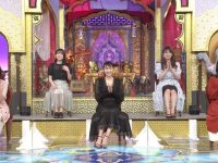 狂欢深夜,今夜比一比,看你能否hold住!在哪看?