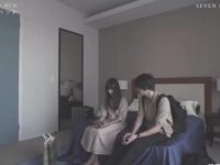 日本真人秀《双人床》:两个陌生人的7日情缘